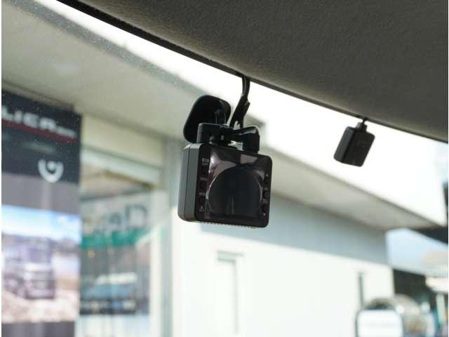 タント カスタムＲＳ　スマートセレクションＳＮ　フリップダウンモニター　純正８インチナビ　スマートキー　ＤＶＤ再生　バックカメラ　ＥＴＣ　地デジ　ＬＥＤヘッド（12枚目）