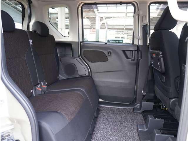 �y�f�B�[���[�̎Ԃ͍����H�z���͂���Ȃ��ƂȂ���ł��I�f�B�[���[�̓I�[�N�V�����Ȃǂ��g�킸�A���ЂŎԂ��d����Ă���̂ň�����ł�������ɏ���p�����m�ň����̂ŁA���z�Ŕ�r���Ă݂Ă��������ˁ�