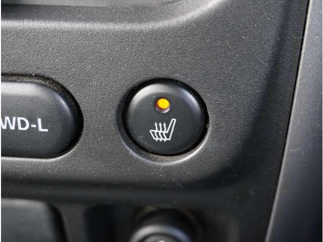 �y�V�[�g�q�[�^�[�z�G�A�R����葁�����܂��Ă����̂Ŋ�����̐l�����K�ł��B�G�A�R���̉����͊������邩����A�Ƃ������ɂ����������߂ł��B