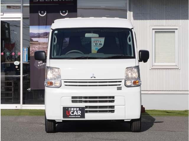 ミニキャブバン Ｅ　障害物センサー　ラジオ　横滑り防止装置　両側手動スライドドア　パーキングセンサー　パワステ　マニュアルエアコン　ＥＳＣ　運転席エアバッグ　助手席エアバッグ　アイドリングストップ　ＡＢＳ（11枚目）