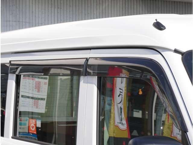 ミニキャブバン Ｅ　障害物センサー　ラジオ　横滑り防止装置　両側手動スライドドア　パーキングセンサー　パワステ　マニュアルエアコン　ＥＳＣ　運転席エアバッグ　助手席エアバッグ　アイドリングストップ　ＡＢＳ（15枚目）