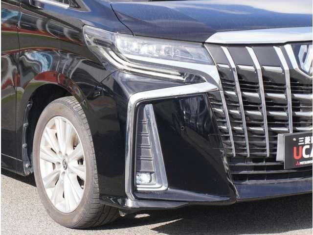 アルファード ２．５Ｓ　Ａパッケージ　７名乗り　後席モニター　ナビ　地上デジタル　アルミホイール　ナビＴＶ　イモビライザ　ＡＢＳ　キーフリー　ＬＥＤ　横滑り防止機能　クリソナ　オットマン　ＥＴＣ　エアバッグ　クルーズコントロール（18枚目）