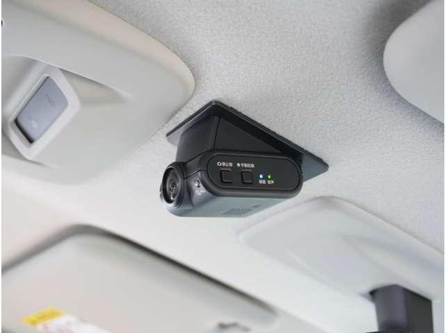 デリカミニ Ｔ　プレミアム　ナビ　全周囲カメラ　ＥＴＣ　マルチビューモニター　Ｃソナー　アルミ　ＦＣＭ　ターボ付　アイドリングＳ　地デジ　ナビ＆ＴＶ　オートエアコン　盗難防止システム　ＬＥＤライト　ＥＴＣ　スマートキー　寒冷地（13枚目）