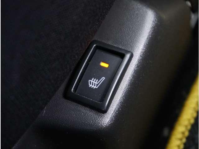 クロスビー ハイブリッドＭＺ　ナビ　全周囲カメラ　ドラレコ　ＥＴＣ　タ－ボ　フルセグ地デジＴＶ　全周囲Ｍ　ナビ＆ＴＶ　４ＷＤ車　コーナーＳ　助手席エアバッグ　フロントカメラ　Ｂモニター　ＤＶＤ可　ＡＵＸ　カーテンエアバック　ＡＢＳ（19枚目）