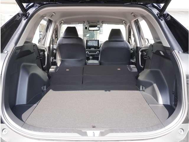 ＲＡＶ４ Ｇ　Ｔ－Ｃｏｎｎｅｃｔナビ　バックカメラ　ＥＴＣ　シ－トヒ－タ－　Ｒカメラ　衝突軽減Ｂ　ＥＴＣ搭載　クリソナ　アルミ　クルーズＣ　ナビＴＶ　ＥＳＣ　フルセグテレビ　パワーステアリング　キーフリー　エアコン（11枚目）