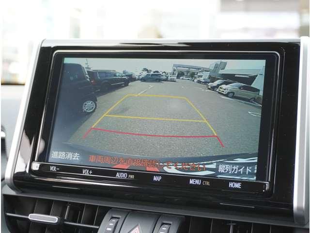 ＲＡＶ４ Ｇ　Ｔ－Ｃｏｎｎｅｃｔナビ　バックカメラ　ＥＴＣ　シ－トヒ－タ－　Ｒカメラ　衝突軽減Ｂ　ＥＴＣ搭載　クリソナ　アルミ　クルーズＣ　ナビＴＶ　ＥＳＣ　フルセグテレビ　パワーステアリング　キーフリー　エアコン（13枚目）