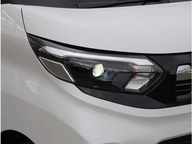 �y�w�b�h���C�g�z���邭�^�]���₷���f�B�X�`���[�W�w�b�h���C�g�ł��B���邭�Ƃ炷�̂ňÂ��铹���炨�q�l������Ă���܂��B