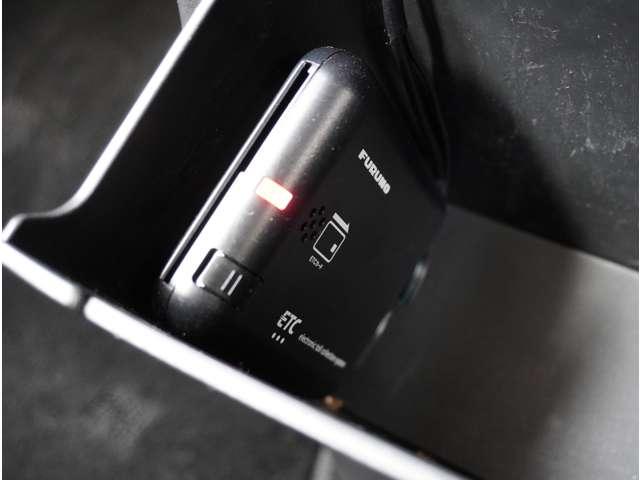 �y�d�s�b�t���z����������ÎԑI�т̕K�{�|�C���g�ł��ˁ��������H���������X�C�X�C���X�}�[�g�C���^�[�`�F���W���p�\�ňړ������Z�k�E�����A�b�v�ł��܂���I