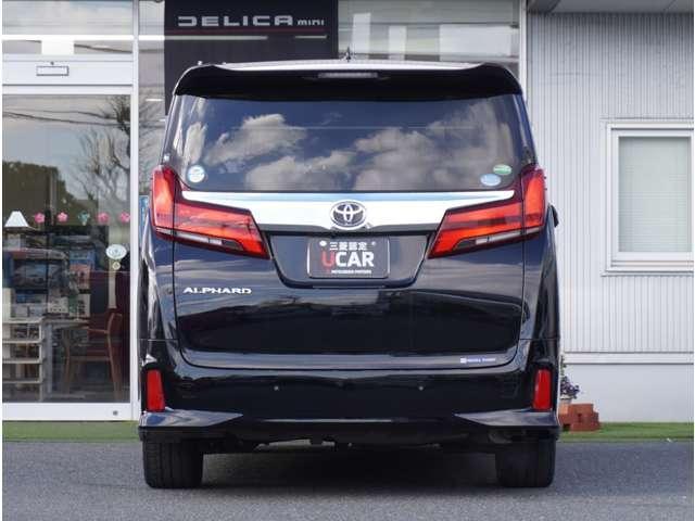 アルファード ２．５Ｓ　Ａパッケージ　７名乗り　後席モニター　ナビ　カラーバックモニター　フルセグ地デジＴＶ　盗難防止　ＥＴＣ車載器　横滑り防止機能　ＬＥＤ　オートクルーズコントロール　ＤＶＤ再生機能　キーフリー　ＡＢＳ　エアバッグ（18枚目）