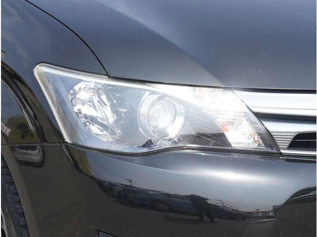 �y�w�b�h���C�g�z���邭�^�]���₷���f�B�X�`���[�W�w�b�h���C�g�ł��B���邭�Ƃ炷�̂ňÂ��铹���炨�q�l������Ă���܂��B