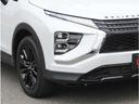 【LEDヘッドライト】悪天候や夜間走行時も良好な視界を確保し安心して運転できる高輝度LEDヘッドライトを装備。明るい上に点灯速度が早く消費電力も抑えられています。