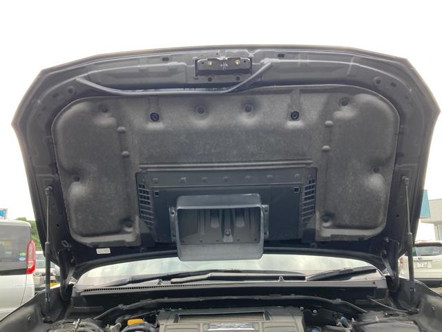 レヴォーグ １．６ＳＴＩスポーツアイサイト　三菱認定ＵＣＡＲ保証　フルセグナビ　バックカ　エコアイドル　オートクルーズ　助手席エアバッグ　盗難防止装置　ＡＷＤ　Ｓヒーター　横滑り防止　Ｐシート　メモナビ　バックモニター　ＡＢＳ　Ｆカメラ　地デジ（31枚目）