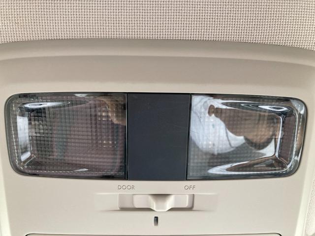 レヴォーグ １．６ＳＴＩスポーツアイサイト　三菱認定ＵＣＡＲ保証　フルセグナビ　バックカ　エコアイドル　オートクルーズ　助手席エアバッグ　盗難防止装置　ＡＷＤ　Ｓヒーター　横滑り防止　Ｐシート　メモナビ　バックモニター　ＡＢＳ　Ｆカメラ　地デジ（44枚目）