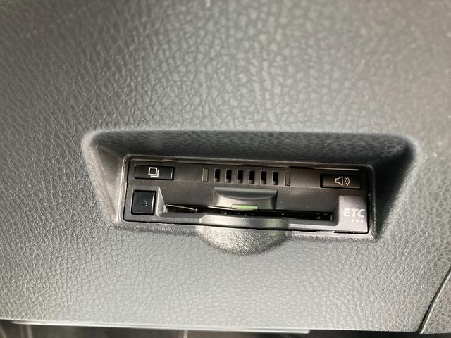 C-HR G 三菱認定UCARフルセグナビバックカメラETC クリソナー TSS シートヒータ アイドルストップ バックモニタ イモビライザー ナビ&TV ETC付 キーフリーシステム スマキー 横滑り防止機能(50枚目)