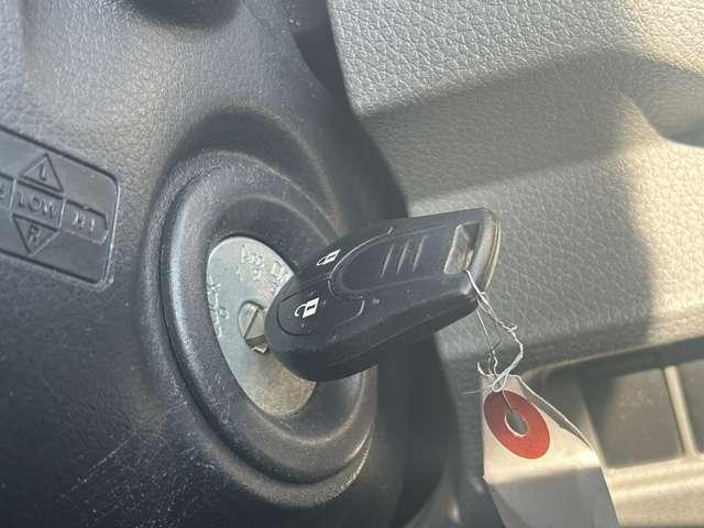 ＮＶ３５０キャラバンバン ロングＤＸ　ワンセグナビ　バックカメラ　ＥＴＣ付　ブレーキサポート　メモリナビ　両側スライドＤ　ワンオ－ナ－車　整備記録簿　ＤＶＤ再生可能　キーレスリモコン　パワーウインド　横滑り防止装置　ワンセグ　ＥＴＣ車載器（19枚目）