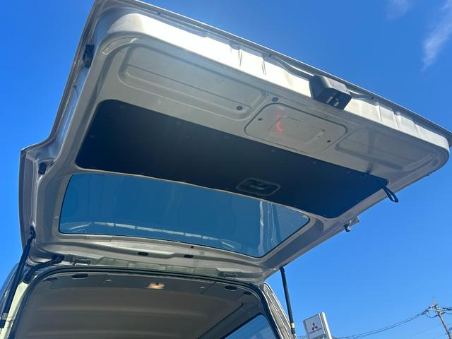 ＮＶ３５０キャラバンバン ロングＤＸ　ワンセグナビ　バックカメラ　ＥＴＣ付　ブレーキサポート　メモリナビ　両側スライドＤ　ワンオ－ナ－車　整備記録簿　ＤＶＤ再生可能　キーレスリモコン　パワーウインド　横滑り防止装置　ワンセグ　ＥＴＣ車載器（43枚目）