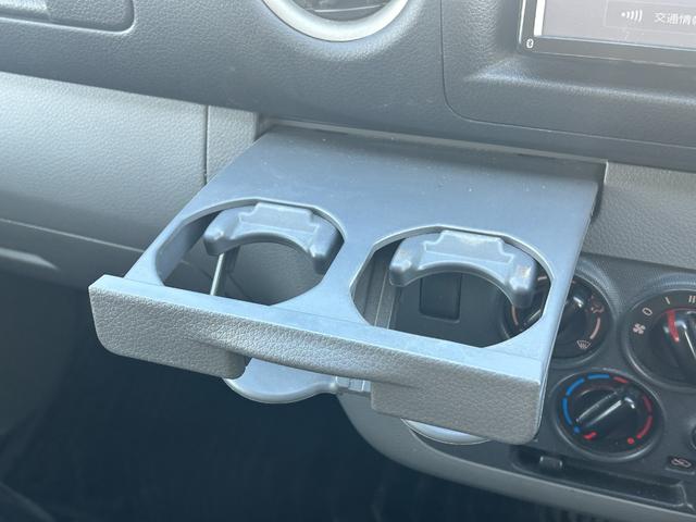 ＮＶ３５０キャラバンバン ロングＤＸ　ワンセグナビ　バックカメラ　ＥＴＣ付　ブレーキサポート　メモリナビ　両側スライドＤ　ワンオ－ナ－車　整備記録簿　ＤＶＤ再生可能　キーレスリモコン　パワーウインド　横滑り防止装置　ワンセグ　ＥＴＣ車載器（55枚目）