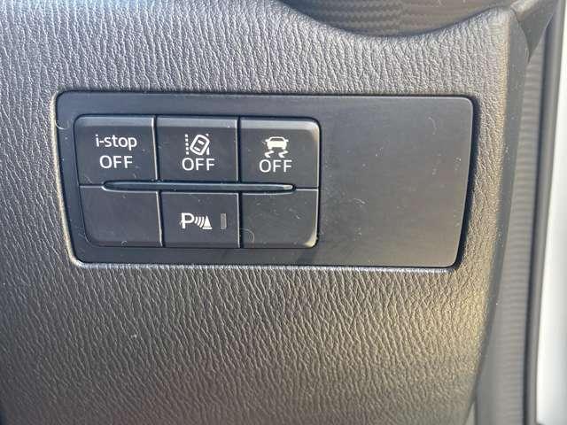 デミオ １３Ｓノーブルクリムゾン　三菱認定保証　純正ナビ　バックカメラ　アルミホイール　フルセグ　エアバック　メモリーナビ　ＤＶＤ再生　衝突被害軽減システム　キーレス　ナビＴＶ　スマートキー　ＬＥＤヘッドランプ　アイドリングストップ（17枚目）