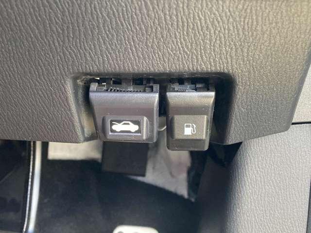 デミオ １３Ｓノーブルクリムゾン　三菱認定保証　純正ナビ　バックカメラ　アルミホイール　フルセグ　エアバック　メモリーナビ　ＤＶＤ再生　衝突被害軽減システム　キーレス　ナビＴＶ　スマートキー　ＬＥＤヘッドランプ　アイドリングストップ（18枚目）