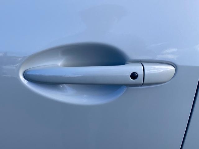 デミオ １３Ｓノーブルクリムゾン　三菱認定保証　純正ナビ　バックカメラ　アルミホイール　フルセグ　エアバック　メモリーナビ　ＤＶＤ再生　衝突被害軽減システム　キーレス　ナビＴＶ　スマートキー　ＬＥＤヘッドランプ　アイドリングストップ（44枚目）