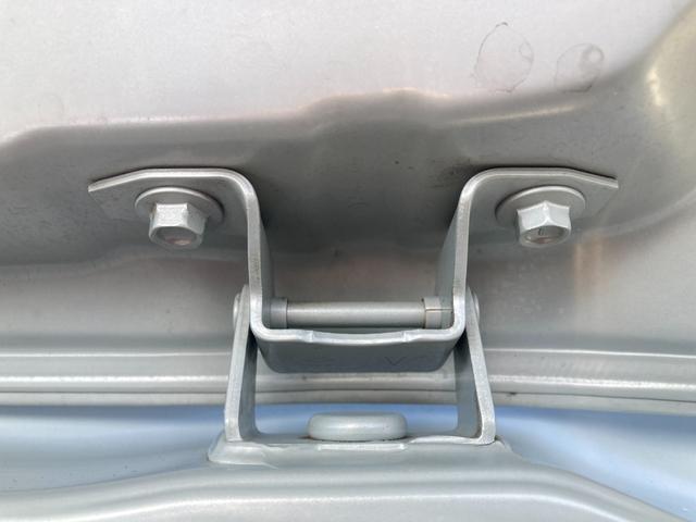 デミオ １３Ｓノーブルクリムゾン　三菱認定保証　純正ナビ　バックカメラ　アルミホイール　フルセグ　エアバック　メモリーナビ　ＤＶＤ再生　衝突被害軽減システム　キーレス　ナビＴＶ　スマートキー　ＬＥＤヘッドランプ　アイドリングストップ（59枚目）