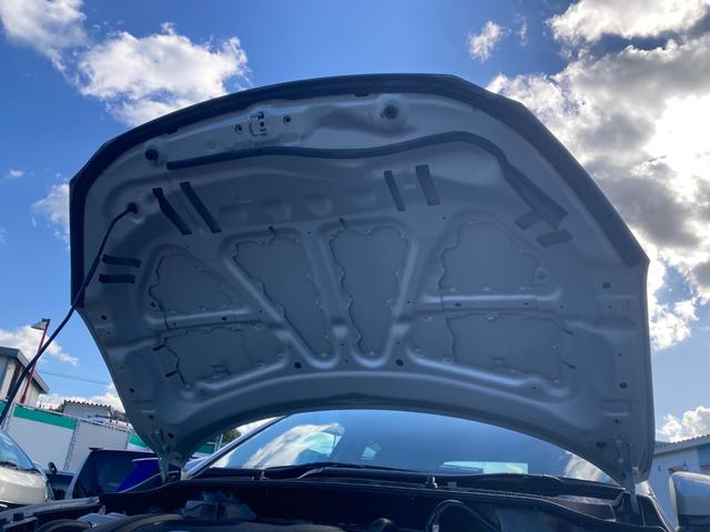 デミオ １３Ｓノーブルクリムゾン　三菱認定保証　純正ナビ　バックカメラ　アルミホイール　フルセグ　エアバック　メモリーナビ　ＤＶＤ再生　衝突被害軽減システム　キーレス　ナビＴＶ　スマートキー　ＬＥＤヘッドランプ　アイドリングストップ（71枚目）