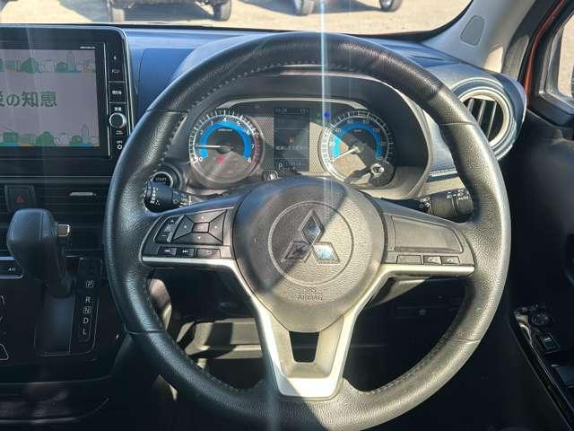 ｅＫクロス Ｔ　三菱認定保証　純正９インチナビ　ターボ　前後ソナー　前席シートヒーター　ナビＴＶ　インテリキー　ターボ　盗難防止装置　ベンチシート　ＡＢＳ　カーテンエアバック　オートエアコン　横滑り防止装置　アルミ（4枚目）