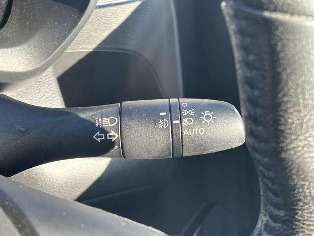 ｅＫクロス Ｔ　三菱認定保証　純正９インチナビ　ターボ　前後ソナー　前席シートヒーター　ナビＴＶ　インテリキー　ターボ　盗難防止装置　ベンチシート　ＡＢＳ　カーテンエアバック　オートエアコン　横滑り防止装置　アルミ（15枚目）