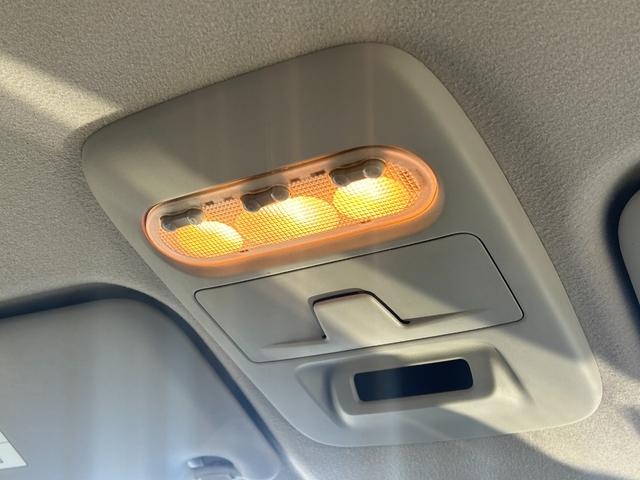 ｅＫクロス Ｔ　三菱認定保証　純正９インチナビ　ターボ　前後ソナー　前席シートヒーター　ナビＴＶ　インテリキー　ターボ　盗難防止装置　ベンチシート　ＡＢＳ　カーテンエアバック　オートエアコン　横滑り防止装置　アルミ（30枚目）