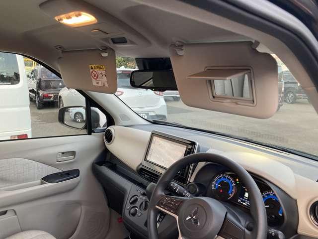 ｅＫワゴン Ｍ　三菱認定保証プレミアム　純正ナビ　スマートキー　ＤＶＤ再生可　踏み間違い防止アシスト　イモビライザー　ナビＴＶ　パワーウィンドウ　フルセグ　Ｐセンサー　マニュアルエアコン　バックカメラ　ＡＳＣ　ＡＢＳ（13枚目）