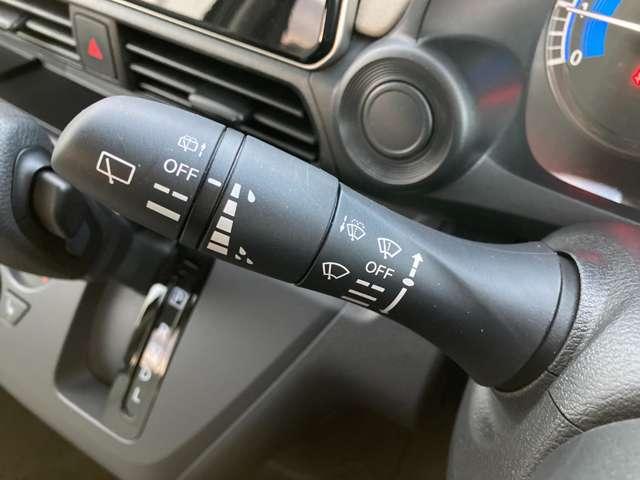 ｅＫワゴン Ｍ　三菱認定保証プレミアム　純正ナビ　スマートキー　ＤＶＤ再生可　踏み間違い防止アシスト　イモビライザー　ナビＴＶ　パワーウィンドウ　フルセグ　Ｐセンサー　マニュアルエアコン　バックカメラ　ＡＳＣ　ＡＢＳ（18枚目）