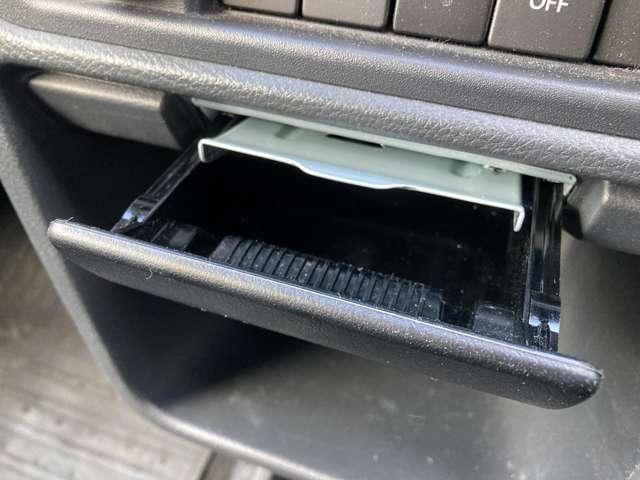 スーパーキャリイ X 三菱認定UCAR保証 オーディオレス ダブルエアバッグ 運転席エアバック キーレスキー VSC 前席パワーウィンドウ エアコンパワステ PS ABS デュアルセンサーブレーキ(19枚目)