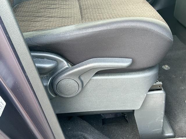 ｅＫクロススペース Ｇ　三菱認定ＵＣＡＲ保証　フルセグナビ　ブレーキサポート　盗難防止装置　Ｒカメラ　フルセグ　ＥＴＣ　横滑り防止装置　メモリナビ　スマートキー　アイドリングストップ　シートヒーター　Ｗエアバック　エアバッグ（32枚目）