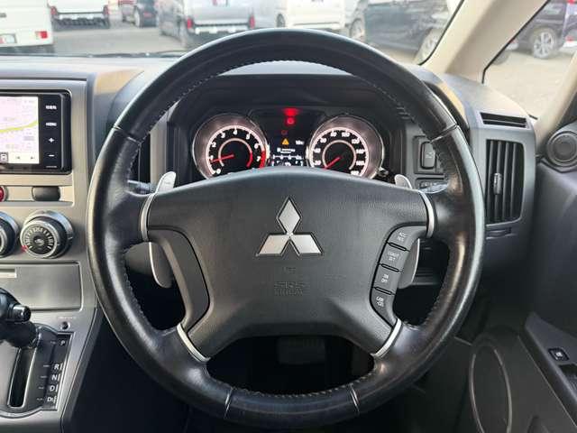 デリカＤ：５ Ｇ　パワーパッケージ　三菱認定ＵＣＡＲ保証フルセグナビバックカメラ　イモビライザー　地デジ　ナビＴＶ　Ｂカメラ　両側電動ＳＤ　オートクルーズコントロール　３列シート　ＥＴＣ　スマートキー　エアコン　パワステ　アルミホイール（5枚目）