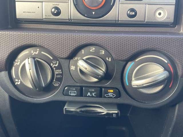 �e��X�C�b�`�ށi�g�p�̗p�r�̓X�^�b�t�ɂ����≺�����j