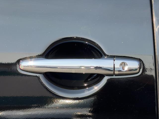 デリカＤ：５ アーバンギア　Ｇ　三菱認定ＵＣＡＲ保証　ワンオーナー　ＥＴＣ車載器　地デジ　盗難防止装置　クルコン　横滑り防止装置　バックカメラ　衝突軽減ブレーキ　アイドリングストップ　スマートキー　ナビＴＶ　４ＷＤ　エアバッグ（24枚目）