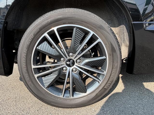 デリカＤ：５ アーバンギア　Ｇ　三菱認定ＵＣＡＲ保証　ワンオーナー　ＥＴＣ車載器　地デジ　盗難防止装置　クルコン　横滑り防止装置　バックカメラ　衝突軽減ブレーキ　アイドリングストップ　スマートキー　ナビＴＶ　４ＷＤ　エアバッグ（67枚目）