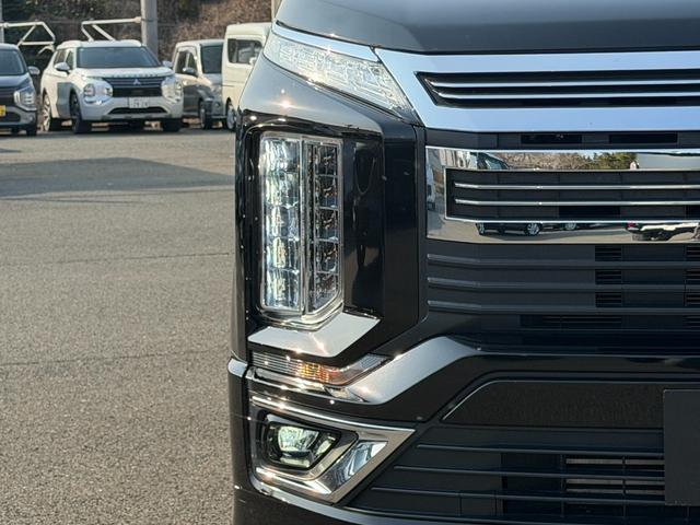 デリカＤ：５ アーバンギア　Ｇ　三菱認定ＵＣＡＲ保証　ワンオーナー　ＥＴＣ車載器　地デジ　盗難防止装置　クルコン　横滑り防止装置　バックカメラ　衝突軽減ブレーキ　アイドリングストップ　スマートキー　ナビＴＶ　４ＷＤ　エアバッグ（75枚目）