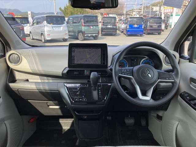 ｅＫワゴン Ｇ　三菱プレミアム保証　フルセグナビＢカメラ　ｉ－ｓｔｏｐ　シートヒータ　地デジ　インテリジェントキー　ＥＴＣ　オートエアコン　フロントベンチシート　バックカメラ　盗難防止システム　パワーウインドウ（3枚目）