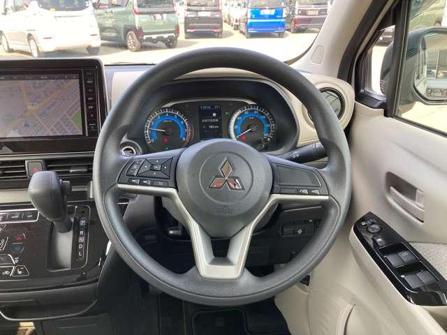 ｅＫワゴン Ｇ　三菱プレミアム保証　フルセグナビＢカメラ　ｉ－ｓｔｏｐ　シートヒータ　地デジ　インテリジェントキー　ＥＴＣ　オートエアコン　フロントベンチシート　バックカメラ　盗難防止システム　パワーウインドウ（5枚目）