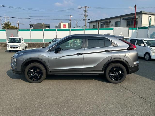 エクリプスクロスＰＨＥＶ ブラックエディション　三菱認定プレミアム保証　フルセグナビ　地デジ　衝突軽減　クルーズコントロール　フルオートエアコン　電動Ｒゲート　サイドエアバッグ　運転席パワーシート　スマートキー　４ＷＤ　シートヒーター　ＥＴＣ（26枚目）