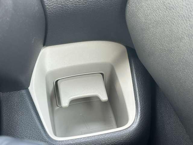 デリカミニ Ｇ　プレミアム　リミテッドエディション　三菱認定プレミアム保証　フルセグナビ　前席シートヒーター　衝突軽減システム　両側電動スライドドア　４ＷＤ（15枚目）