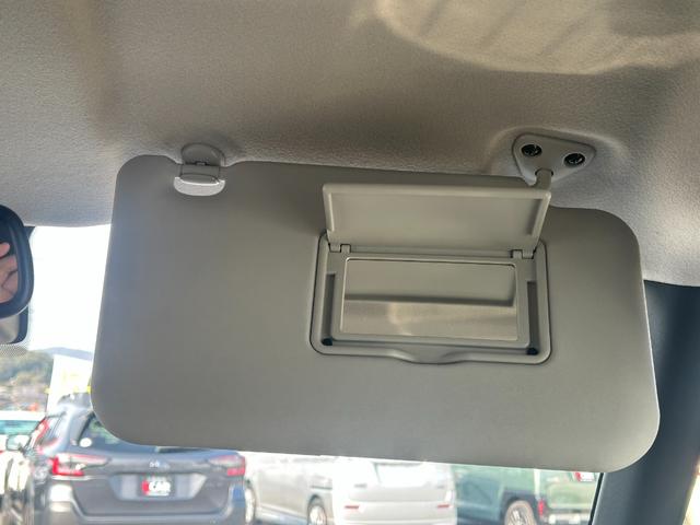 デリカミニ Ｇ　プレミアム　リミテッドエディション　三菱認定プレミアム保証　フルセグナビ　前席シートヒーター　衝突軽減システム　両側電動スライドドア　４ＷＤ（31枚目）