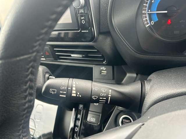 �e��X�C�b�`�ށi�g�p�̗p�r�̓X�^�b�t�ɂ����≺�����j