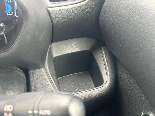 �g���₷���h�����N�z���_�[�t���Ă���܂��B