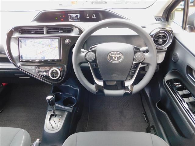 アクア Sスタイルブラック AUX端子 バックモニタ- 地デジフルセグ ナビTV イモビライザー LEDライト スマートキープッシュスタート 1オーナー ETC付き Wエアバッグ キーフリ メモリーナビゲーション ドラレコ付き(4枚目)