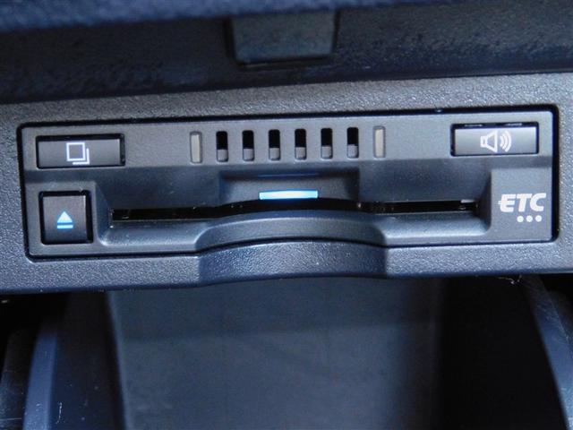 アルファード ２．５Ｓ　タイプゴールドＩＩ　ＬＥＤランプ　Ｂカメラ　スマートキ　ＡＣ１００Ｖ　盗難防止システム　ワンオーナー　ダブルエアコン　助手席エアバッグ　ＥＴＣ　記録簿　オートクルーズ　３列シート　ミュージックプレイヤー接続可　エアバッグ（19枚目）