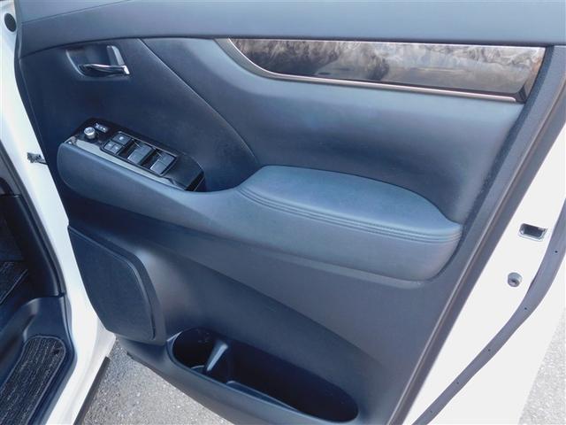 アルファード ２．５Ｓ　タイプゴールドＩＩ　ＬＥＤランプ　Ｂカメラ　スマートキ　ＡＣ１００Ｖ　盗難防止システム　ワンオーナー　ダブルエアコン　助手席エアバッグ　ＥＴＣ　記録簿　オートクルーズ　３列シート　ミュージックプレイヤー接続可　エアバッグ（33枚目）