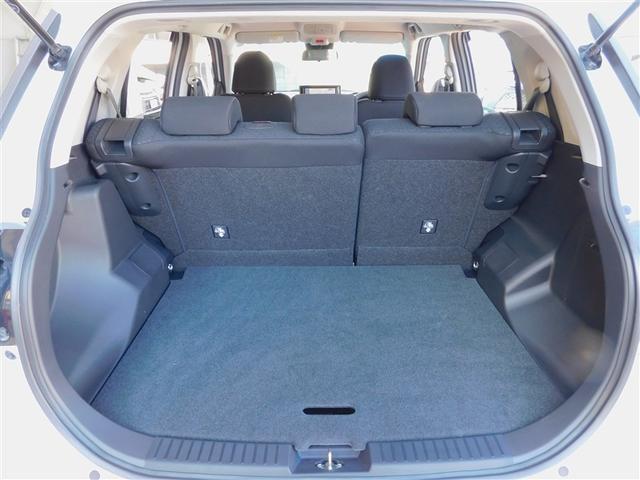 ライズ Ｚ　衝突軽減Ｂ　定期点検記録簿　Ｂカメラ　ナビ＆ＴＶ　メモリーナビゲーション　ＬＥＤライト　フルセグＴＶ付　クルーズコントロール　スマートキー　ＤＶＤ　ＡＣ　アルミホイール　イモビ　ＥＴＣ車載器　キーレス（9枚目）