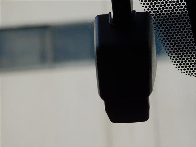 レジアスエースバン ＤＸ　エアバック　キーレスエントリー　ドライブレコーダー　ミュージックプレイヤー接続可　ＡＢＳ　バックカメラ　メモリ－ナビ　ＥＴＣ　イモビ　パワーウィンドウ　パワーステアリング　レーダーブレーキ（12枚目）